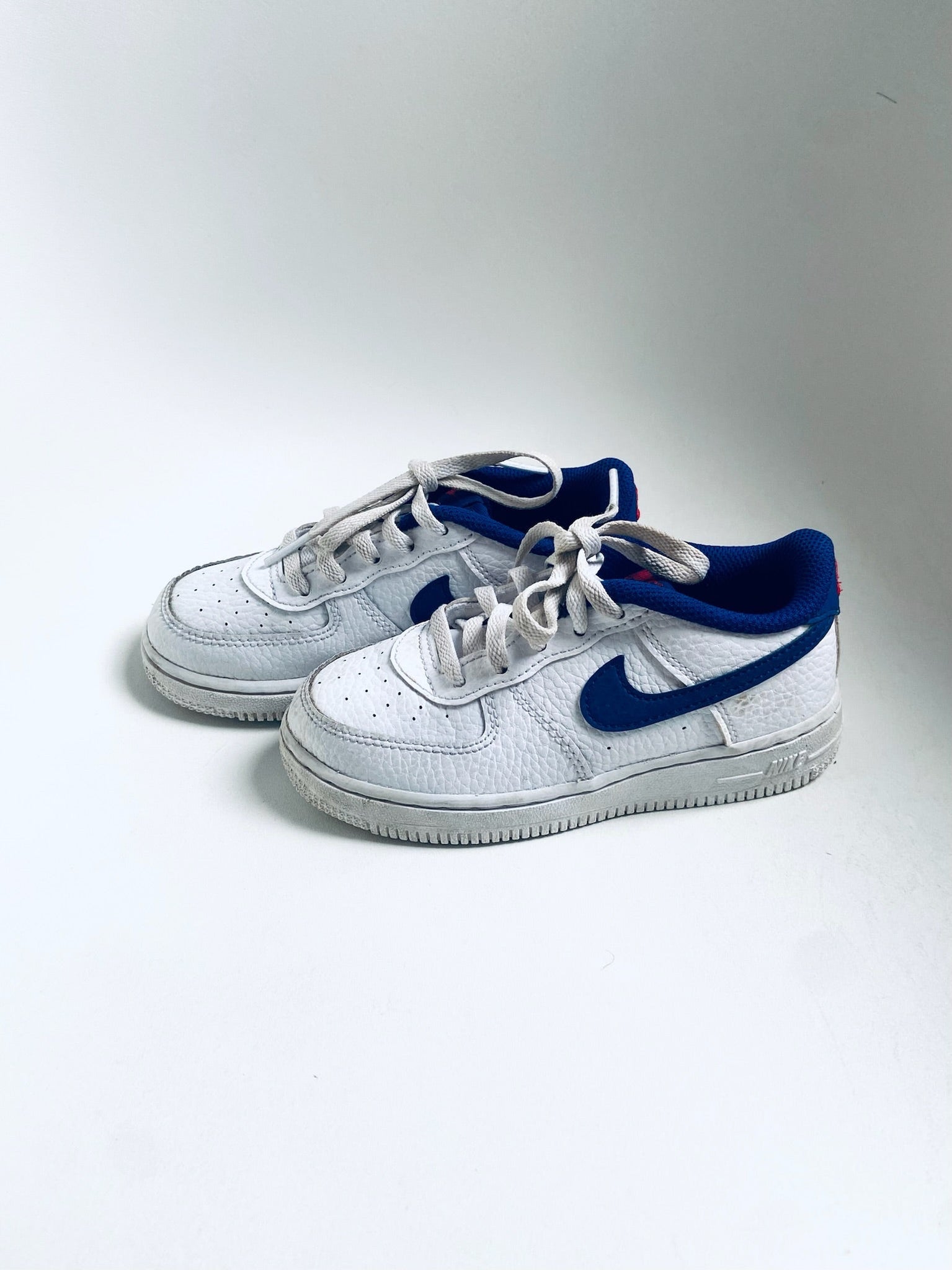 Nike | Air Force 1 (Size 10 Toddler)