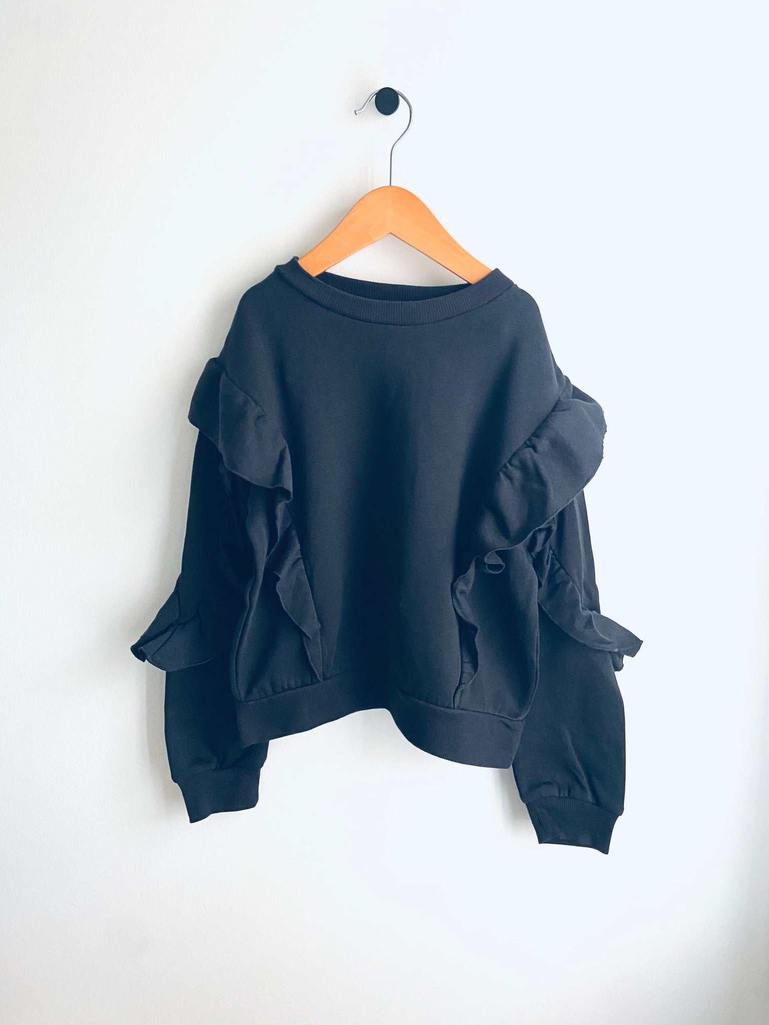 H&M | Black Ruffle Sweatshirt (8-10Y)