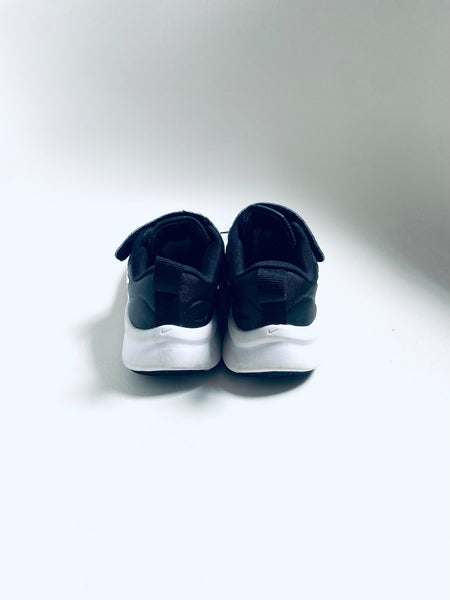 Nike | Star Runner (Size 11 Toddler)