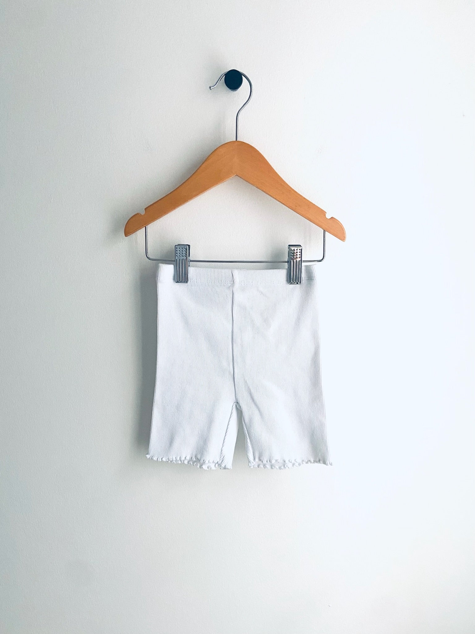 Zara | White Ribbed Bike Shorts (2-3Y)
