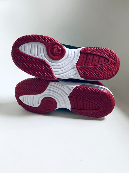 Nike | Jordan Max Aura (Size 3.5 Youth)