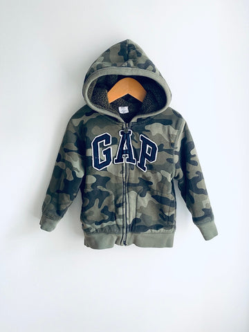 Gap | Fleece Lined Camo Zip Up Hoodie (3Y)