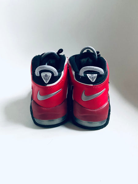 Nike | Air More Uptempo (Size 3 Youth)