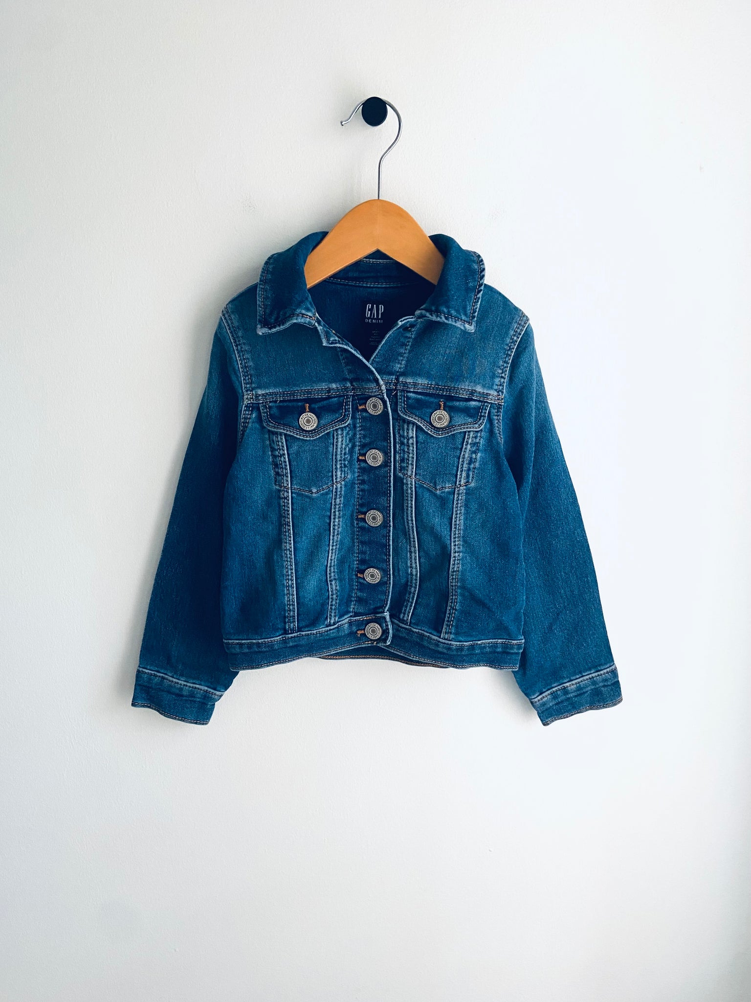 Gap | Medium Wash Denim Jacket (5Y)