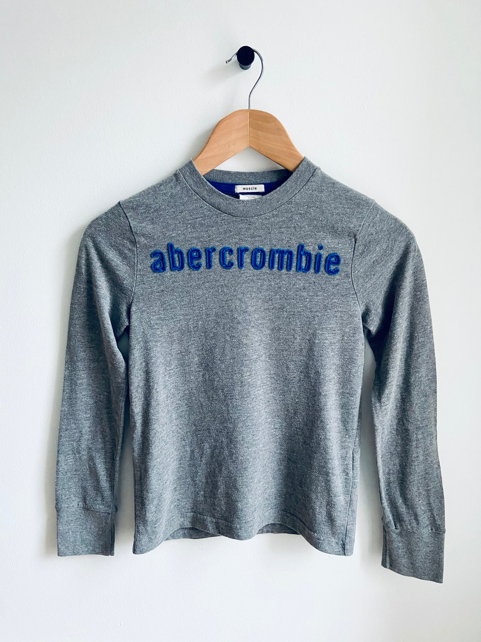 Abercrombie & Fitch | Long Sleeve Logo Tee (8Y)